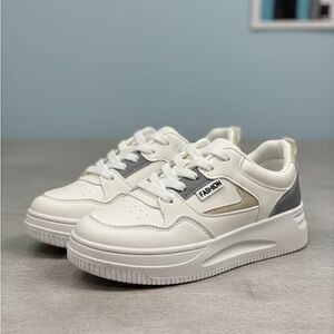 SHEIN Cream and Gray Fashion Sneakers